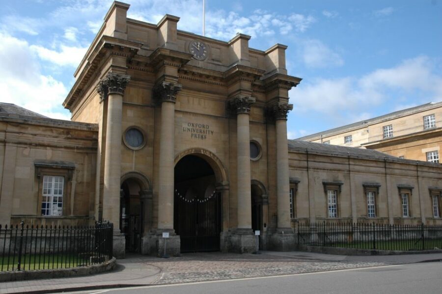 Oxford: City Bike Tour with Student Guide - How the two hours actually feel: stops, pauses, and pacing