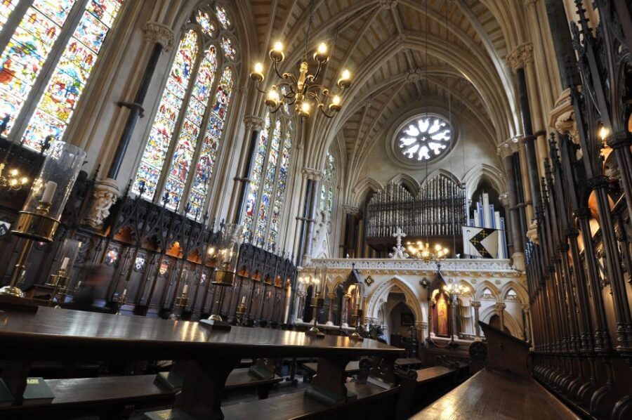Oxford: CS Lewis and JRR Tolkien Walking Tour - Jump Back in Time: The Early 20th-Century Oxford Feeling