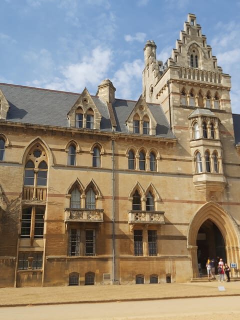 Oxford: Harry Potter Tour - Christ Church Meadow, Tom Tower, and the Kissing Gate Exteriors