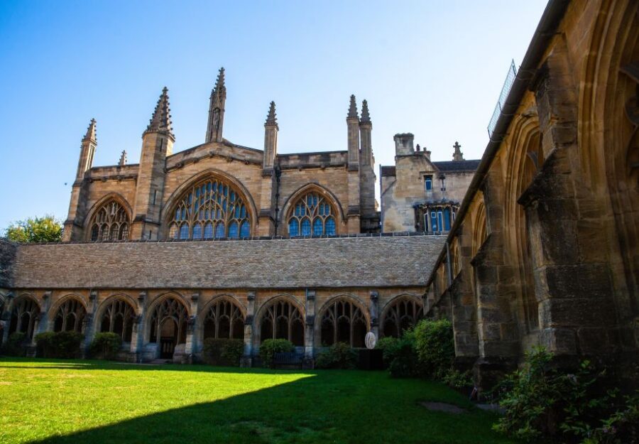 Oxford: Harry Potter Walking Tour Including New College - Bodleian Divinity School: The Hall That Becomes Hogwarts Infirmary
