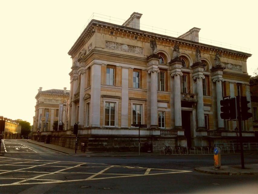 Oxford: Inspector Morse Lewis Endeavour Small Group Tour - Who this tour fits best (and who might want a different one)