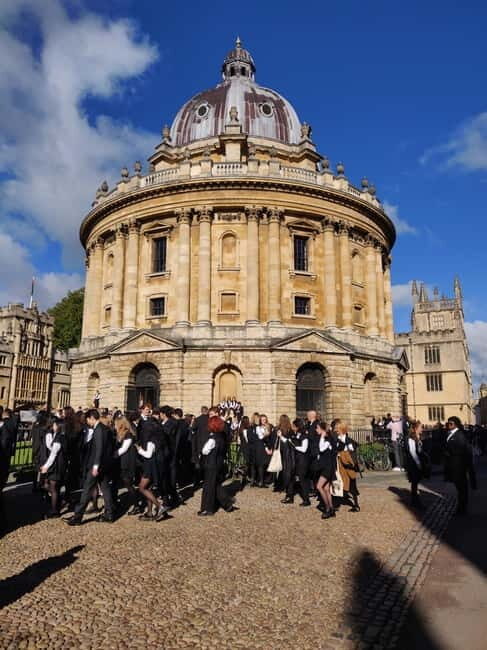 Oxford: Private Guided Walking Tour of University and City - University Church of St Mary the Virgin: the short stop that adds depth