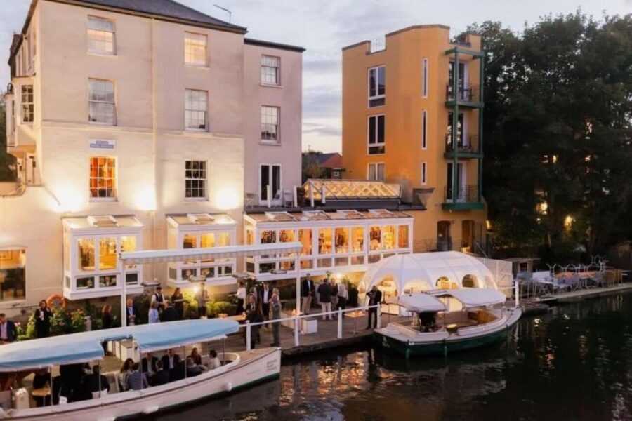Oxford: River Cruise with 3-Course Meal - Meeting at The Folly: Fast Start, Clear Focus