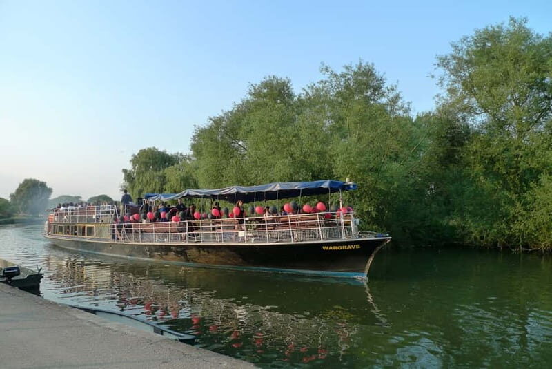 Oxford: Sunset Cruise with a Glass of Prosecco - Finding the Edwardian launch and getting to Folly Bridge