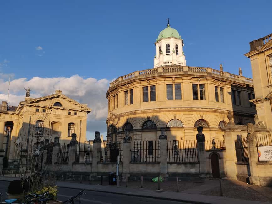 Oxford: Tolkien, Lewis and Alice Walking Tour. Small group! - Exeter, Oriel, Corpus Christi, Merton, University College: the college rhythm