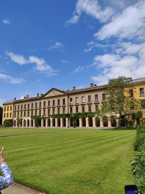 Oxford: Tolkien, Lewis and Alice Walking Tour. Small group! - Practical tips so you get the most from the 2.5 hours