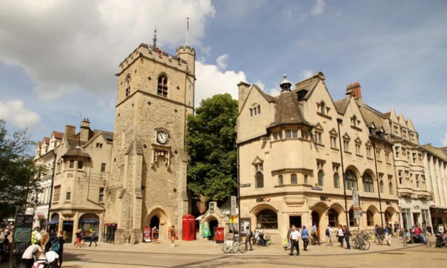 Oxford: Town & Gown Tour with Divinity School Entry Ticket - Bridge of Sighs to Divinity School: timed entry, short visit, big payoff