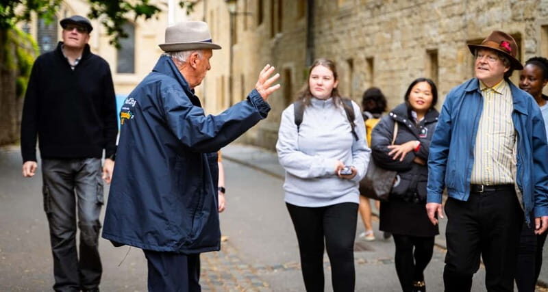 Oxford: Town & Gown Walking Tour - Starting at Carfax Tower: fast orientation in Oxford’s university core