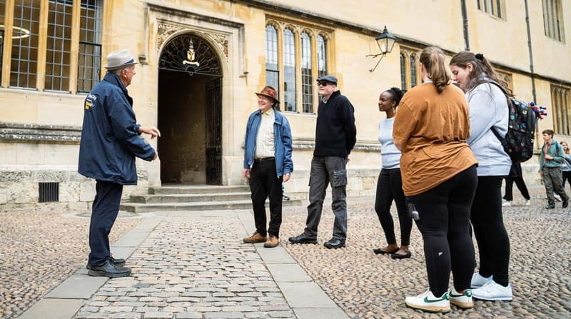 Oxford: Town & Gown Walking Tour - Lincoln College and Radcliffe Camera: Gothic lines that make sense