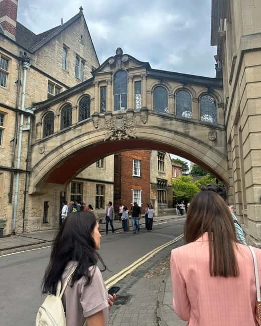 Oxford University Tour - Bodleian Library: what you learn from three miles of shelves