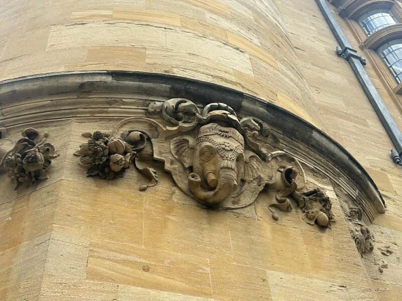 Oxford University Tour - Walking past Trinity and Jesus: why street views matter