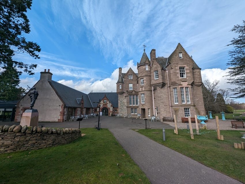 Perth: The Black Watch Castle and Museum Entry Ticket - Getting oriented fast: ticket desk, parking, and the self-guided map