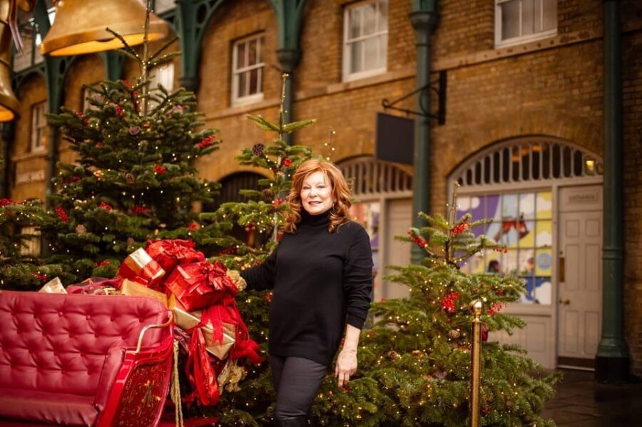 Photoshoot at Notting hill,Covent Garden,St Paul Cathedral - Key Things To Know Before You Go
