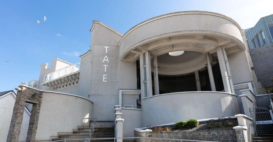 Porthmeor Beach: Tate St. Ives Gallery Entry Ticket - Should you book the Tate St Ives entry ticket?