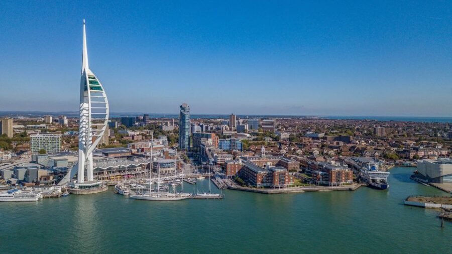 Portsmouth: Spinnaker Tower Ticket - Weather, Wind, and the Tower Sway Factor