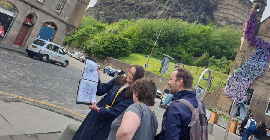 Private Discovery Tour: Edinburgh's Strange & Secret History - Private group in French: the guide matters more than you think