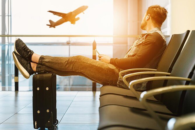 Private Glasgow Arrival Transfer - Airport to Hotel / Accommodation - Sedan vs. Minivan: Choosing the Right Vehicle