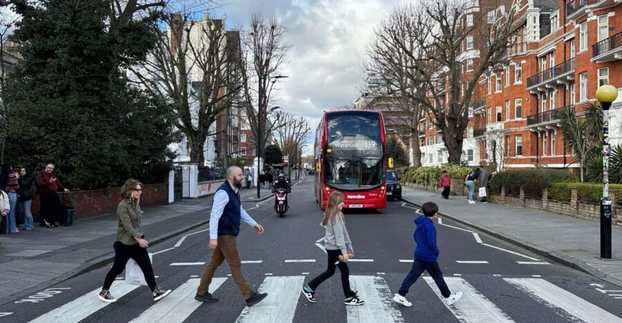 Private London Beatles Taxi Tour with Local Guide - Price and what $532 buys your group for 3 hours