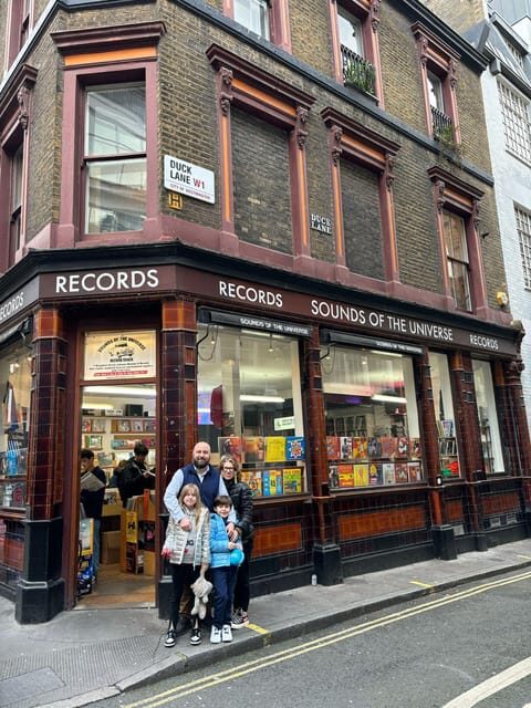 Private London Beatles Taxi Tour with Local Guide - The neighborhoods around Marylebone and St John’s Wood