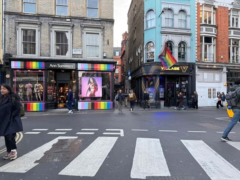 Private Secret Gay Bar Hopping Tour in Soho - The Soho Stories: LGBTQ+ History Explained in a Way You’ll Actually Use