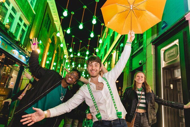 Pub Crawl of Central London - Meeting at Zoo Bar & Club: start point that keeps you confident