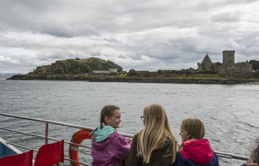 Queensferry: Maid of the Forth 1.5-Hour Sightseeing Cruise - Queensferry and the Forth Bridges: why this cruise works