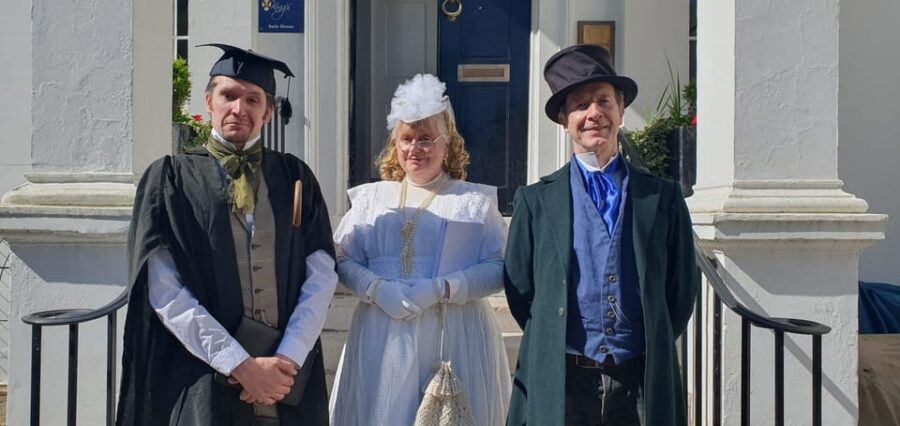 Rochester, Kent: Costumed Guided Tour - Jasper’s Gate, Two Post Alley, and George Vaults: Small Spaces, Big Stories
