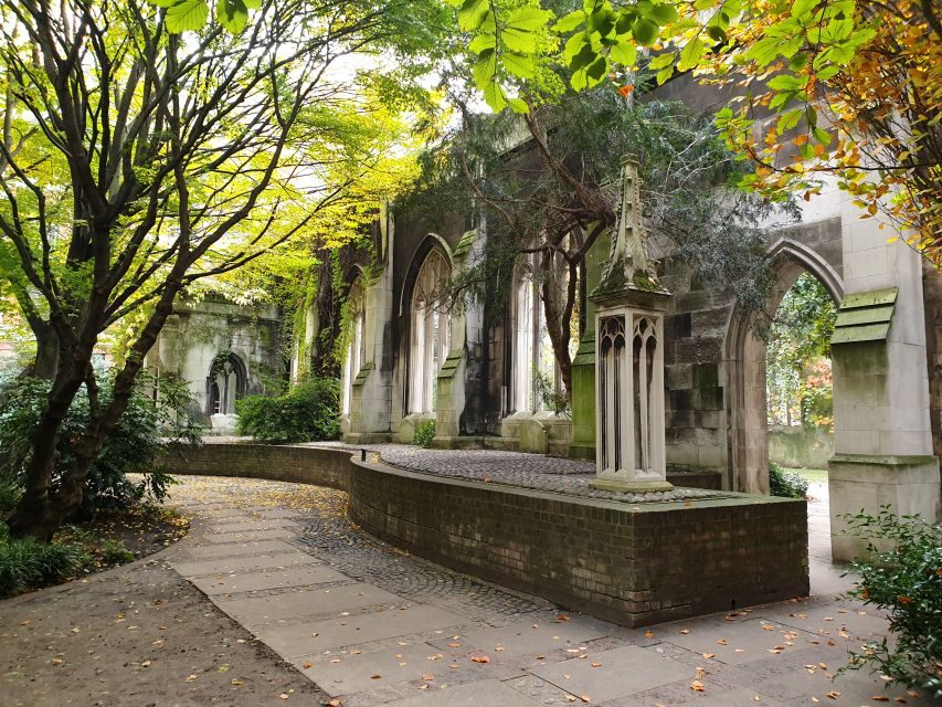 Roman Ruins to Blitz Bombings: London's Fiery History - London Stone and the City’s old identity