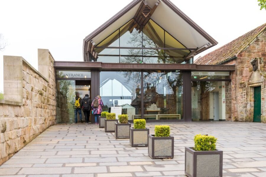 Rosslyn Chapel and Hadrian's Wall Small Group Day Tour - Who this tour suits best (and who should think twice)