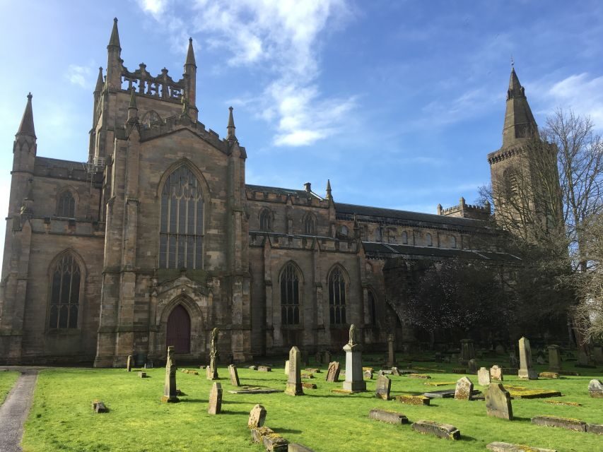 Rosslyn Chapel, Stirling Castle & Dunfermline Abbey Tour - A day trip that turns names into places
