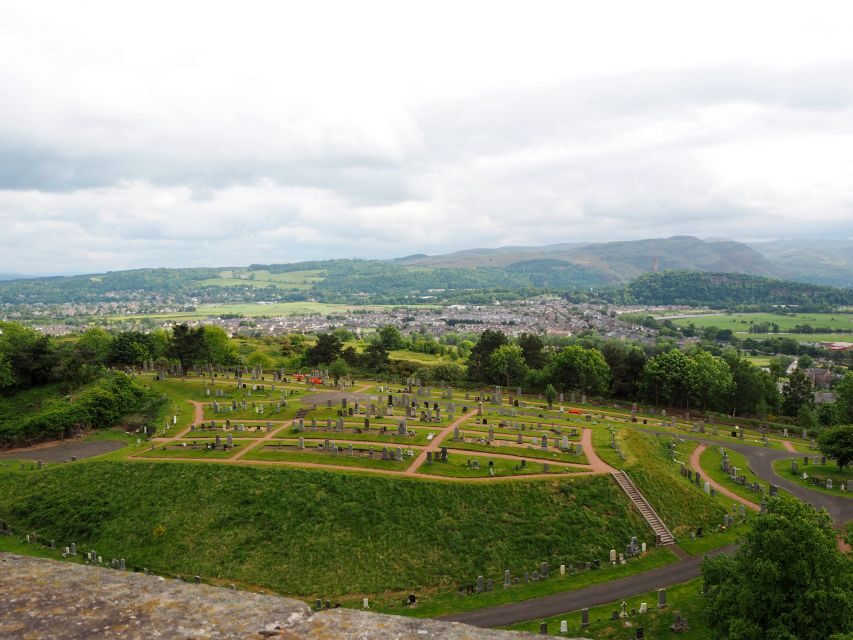 Rosslyn Chapel, Stirling Castle & Dunfermline Abbey Tour - The Forth Bridge photo stop: quick, scenic, and actually useful
