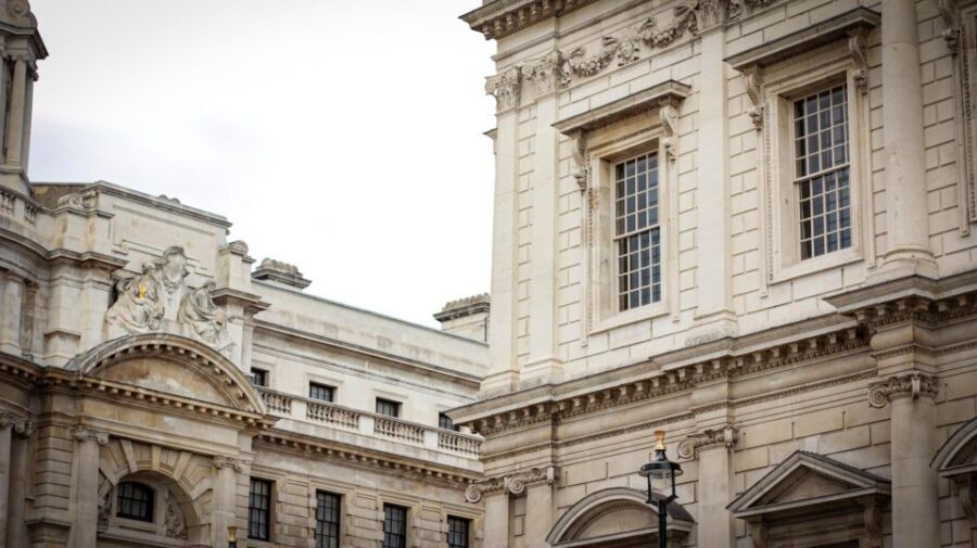 Royal London: from Saxons to Tudors & Stuarts Walking Tour - Charles I’s Final Day: Standing Where Power Turned Into Consequence