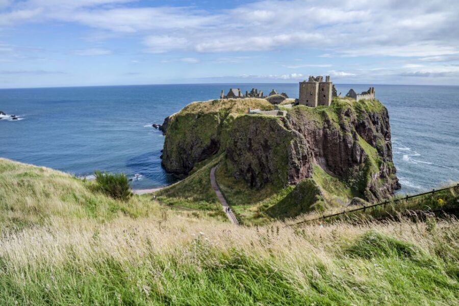 Scottish Highlands 4-Day Castle Tour From Edinburgh - Day 2 Royal Deeside Magic: Castle Fraser Gardens and Crathes Castle Tales