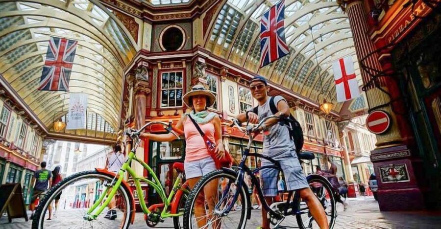 Secret London Tour by Bike - Tower of London and Great Fire 1666 Stories on the Move