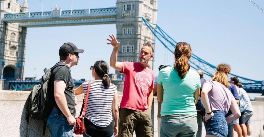 Secrets of London Bike Tour: Thames, Tower Bridge & Market - Riding the Thames by bike: why this tour feels like real London