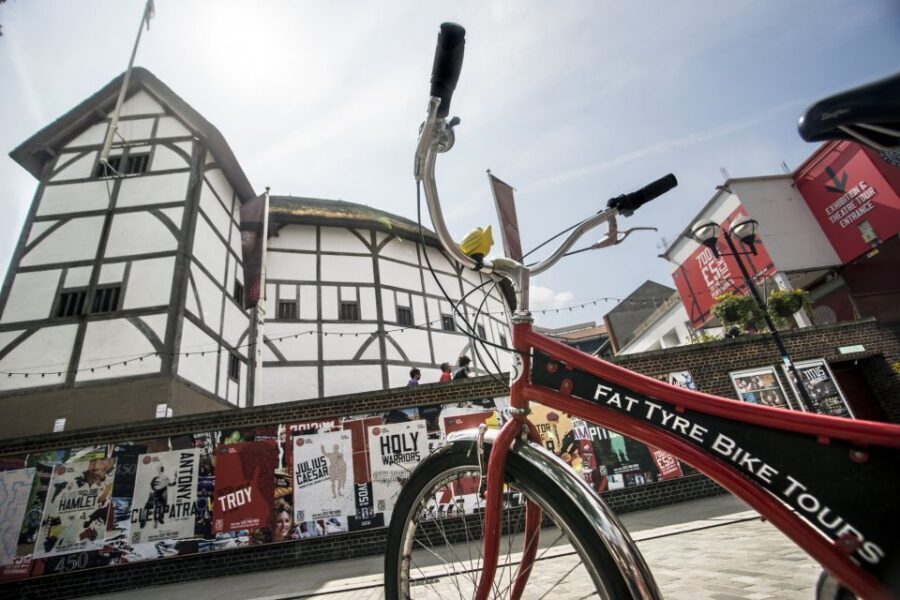 Secrets of London Bike Tour: Thames, Tower Bridge & Market - Riding in small groups: comfort, control, and how the pace feels