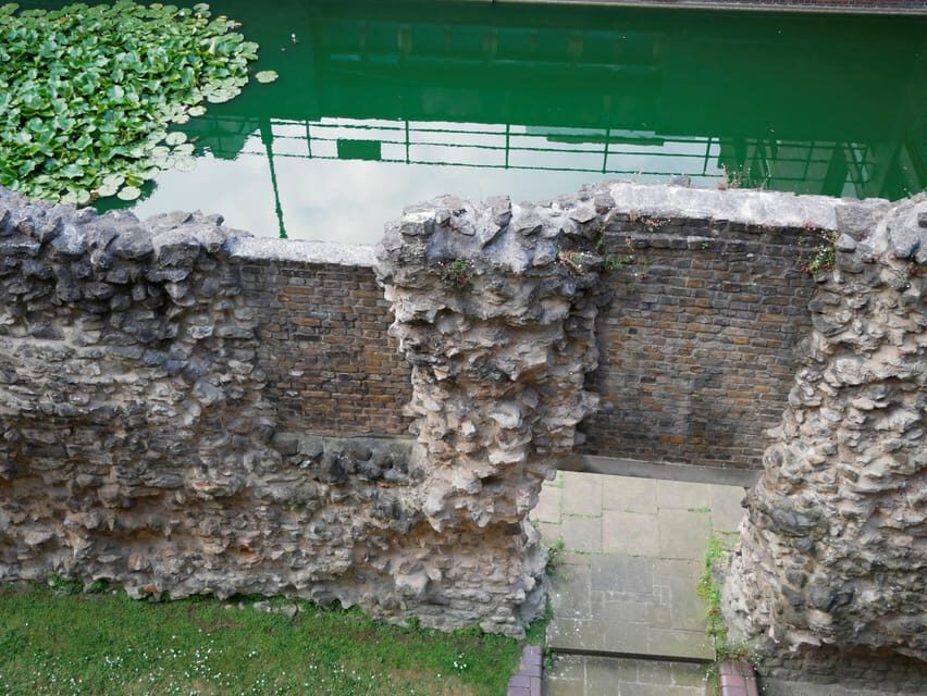 Shakespeare's London: Walking Tour - Who should book this tour (and who should think twice)