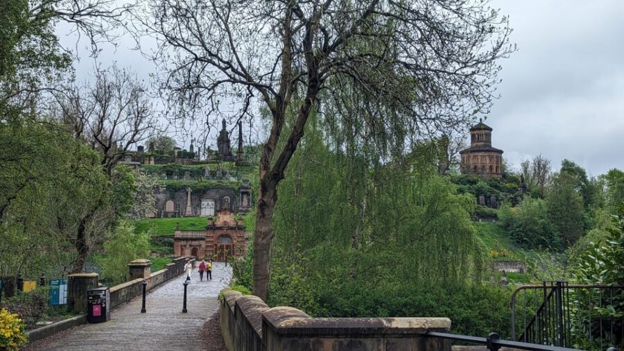 Shore Excursion f/Greenock: Glasgow, Kelpies, Falkirk Wheel - Gilbert Scott building and Kelvingrove Art Gallery