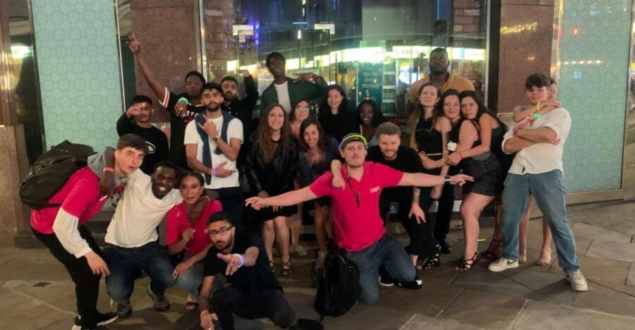 Shoreditch Pub Crawl - Shoreditch Pub Crawl at a Glance: Five Stops, One Wristband