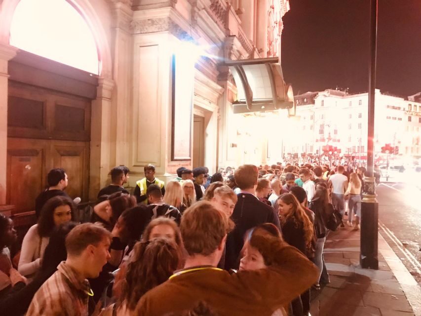 Shoreditch Pub Crawl - Meeting at Shoreditch Balls: Getting Started Without the Headache