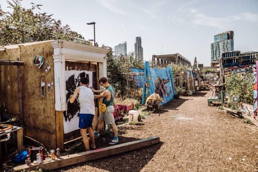 Shoreditch: Street Art & Hidden Gems with a Local Host - Should You Book This Shoreditch Street Art Tour?