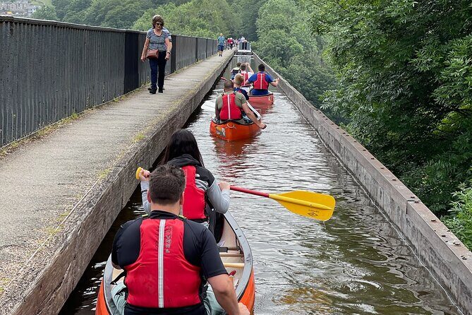 Small Group Pontcysyllte Aqueduct Canoe Trip - Small group canoeing: what the “up to 12” limit really means