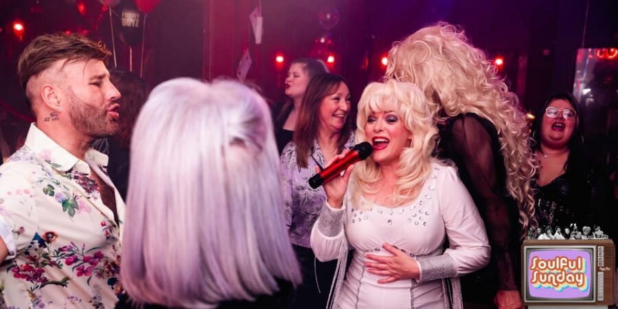Soulful Sunday Roast Dinner with Drag Queens - Key takeaways before you go