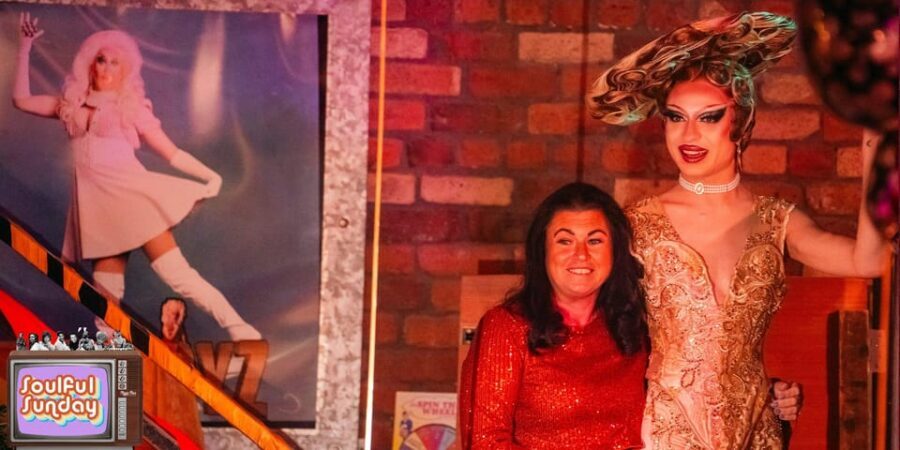 Soulful Sunday Roast Dinner with Drag Queens - The Sunday running order: performances, games, and the tricky part