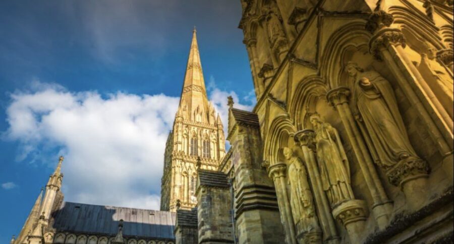 Southampton: Transport to London with 3 Sightseeing Stops - The drive comfort: executive van, WiFi, and timing that doesn’t feel frantic