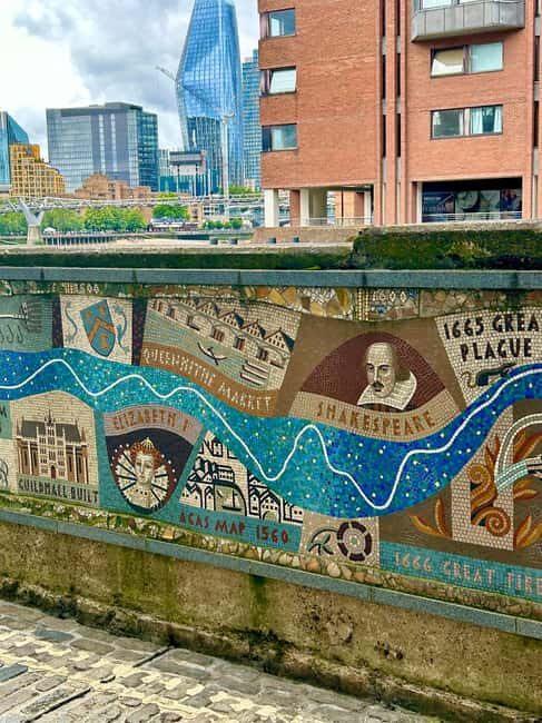 Southwark to Shoreditch Shakespeare Promenade - Millennium Bridge to Blackfriars: crossing viewpoints, crossing eras