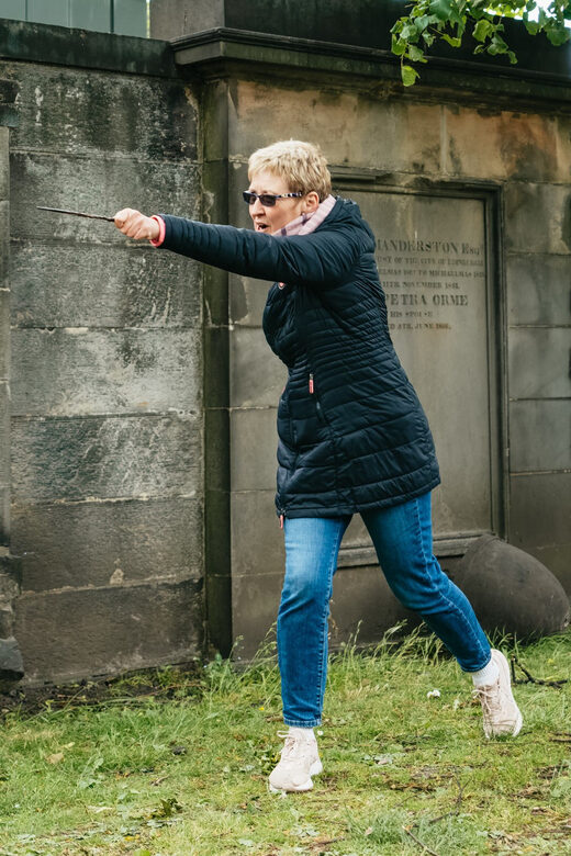 Spanish Language : Original Harry Potter Tour of Edinburgh - Grassmarket: A Real Edinburgh Stop With a Story Mood