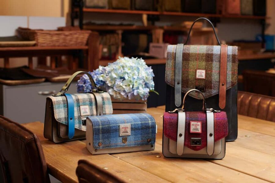 St Andrews: Islander® Harris Tweed® Mini Satchel Workshop - The teacher and the small-group advantage