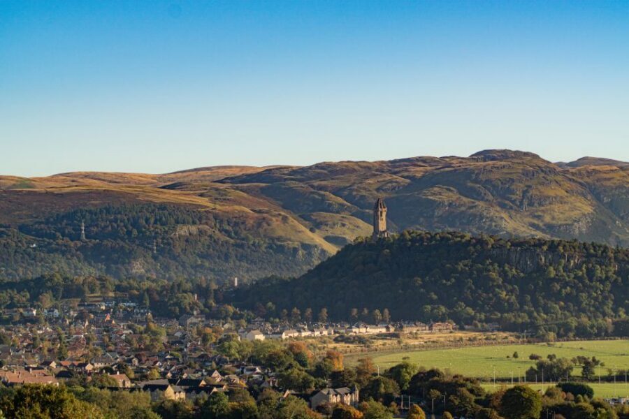 Stirling: Historical Walking Tour in Spanish - From Caffe Nero to King Street: The Tour’s First Big Win