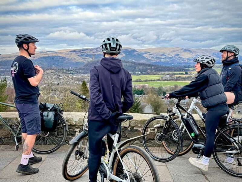 Stirling: The Bike & E-Bike Tour of The City and Beyond - Cambuskenneth Abbey: a calmer stop with a spiritual past